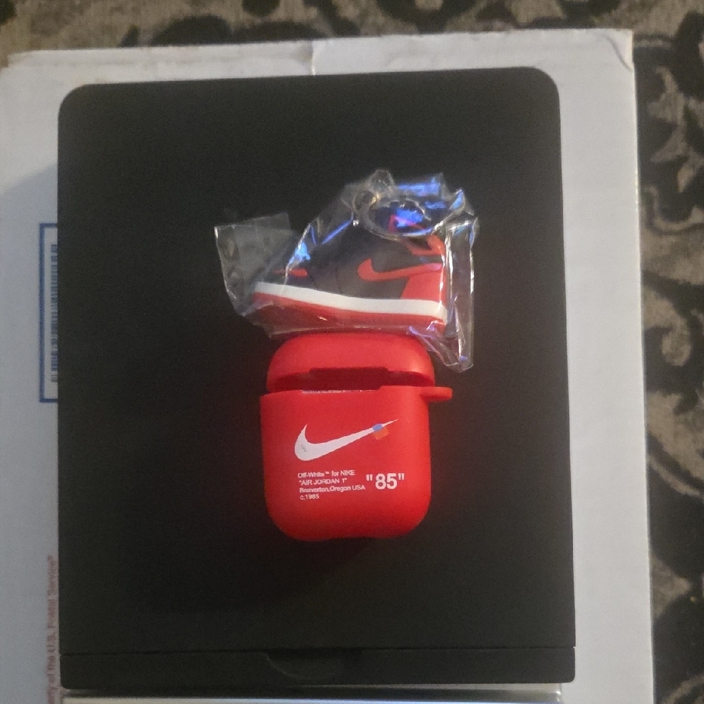 Airpod Case Off White With Black And Red Sneaker